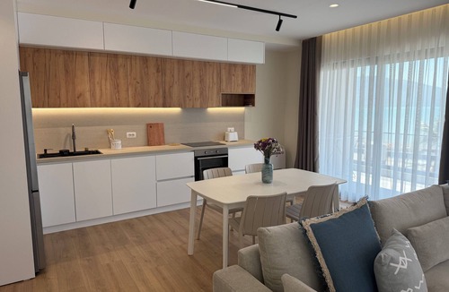 Radhime Apartment | Beachfront Apartment
