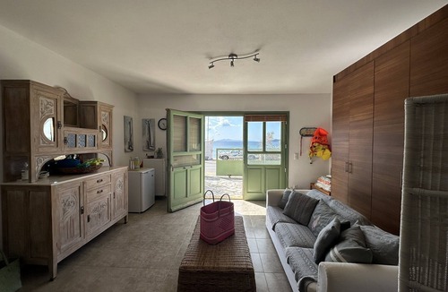 Kipri House | Beachfront House Kipri ideal for families