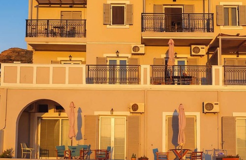 Agia Pelagia Apartment | Beachfront Panorama Apartment in Kythira!