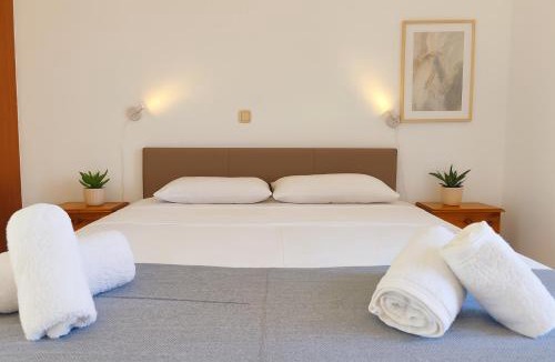 Agia Pelagia Apartment | Beachfront Panorama Apartments in Kythira