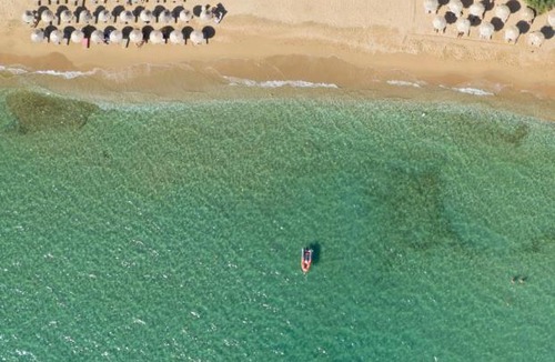 Kipri House | Beachfront Pleasure