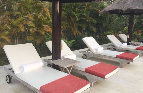 Umeanyar Villa | Beachfront Spacious luxury villa in Seririt Lovina area
