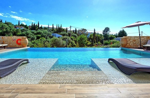 Agios Spyridon Corfu Villa | Beachfront Villa SeaWave - Seaside Villa Rental in San Spyridon, Corfu Island, Greece