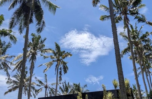 Suraberata Villa | Beachside Villa at Balian Surf Break