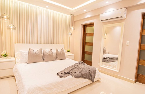 Viejo Arroyo Hondo Apartment | Beautiful AND Elegant Aparment IN Center OF SD