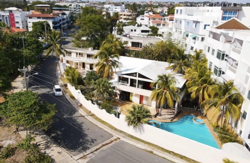 Santo Domingo Apartment | Beautiful and entire guest house ocean front with private pool