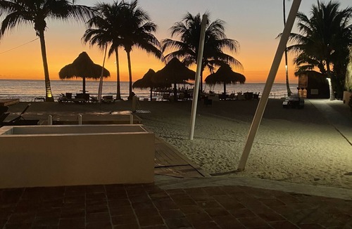 Dominicus Apartment | Beautiful apartment with private beach