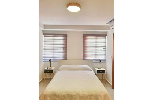 Santo Domingo Financial District Apartment | Beautiful central apartment, 1 BR, Pool, Gym, BBQ