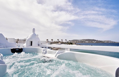 Mykonos Town Villa | Beautiful Mykonos Suite | Breathtaking Sea Views and Outdoor Jacuzzi | Mykonos