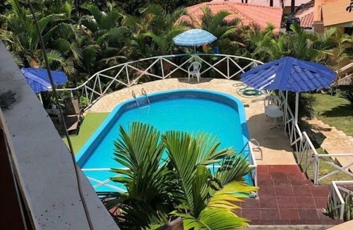 Montellano Villa | beautiful old villa to spend time with the family