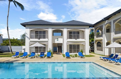 Cabarete Villa | Beautiful Private 10 Bedroom Beachfront Villa with hotel amenities