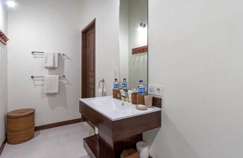 Candi Dasa Villa | Beautiful Private Pool Villa by the Beach in Candidasa