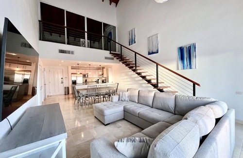 Cap Cana Marina Condo | Beautiful top floor beach front condo in the center of cap cana.