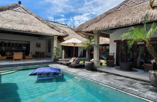 Drupadi Villa | Beautiful Villa Indah