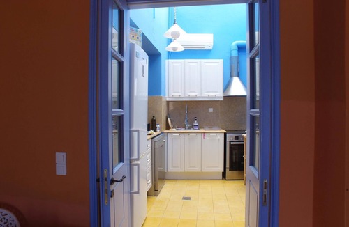 Kini House | Beautiful villa with pool, directly at the sea, wifi, 8 pers. | Syros, Kyklades