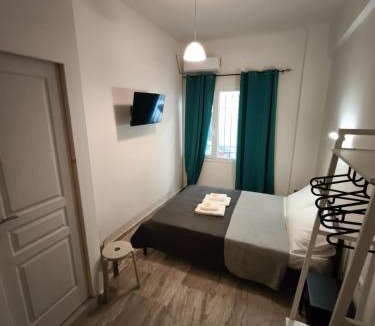 Kypseli Apartment | Beehive Mini Rooms