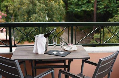 Ipsos Apartment | BELLA De LUX APTS