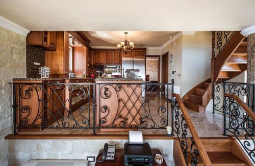 Rodhia House | Bella Mare – 5BR Luxury Villa with Pool & Sea View
