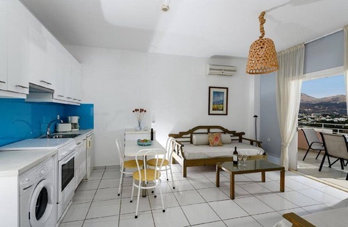 Agios Nikolaos Town House | Bellevue Suites Apartment 3 with Sea View
