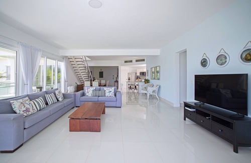 Cabarete Apartment | Best views in Cabarete, Beachfront Penthouse + New Rooftop Terrace, Sleeps 12