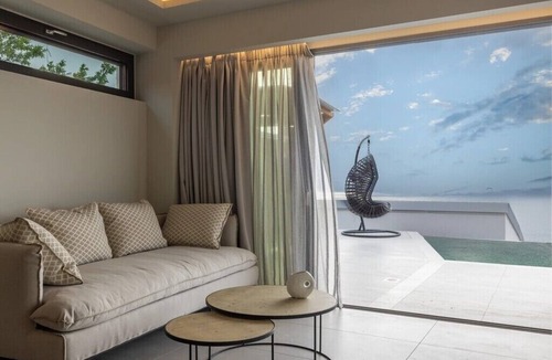 Exanthia Villa | BH989 - C - Suite Lefkada