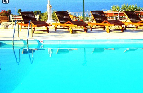 Marathon Villa | BHA002 - R - Villa Athens