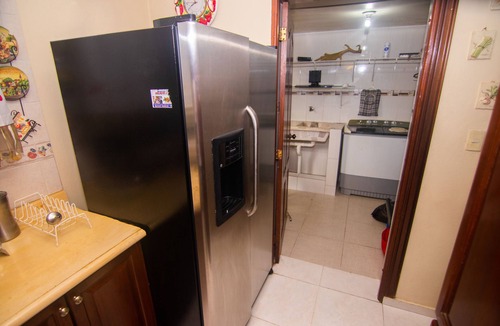 Alma Rosa Apartment | Big 3 bed rooms 4 beds Condo for Families & groups—30 mins away from mayor spots