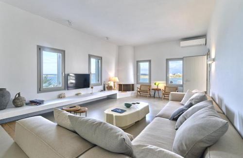 Naousa Villa | "Big Blue"Seafront Villa Naousa Paros