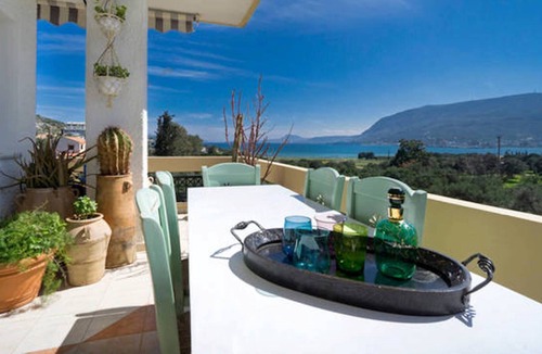 Souda Apartment | Big Family Apartment 3 bedroom, Next To The Beach,Nature and farms