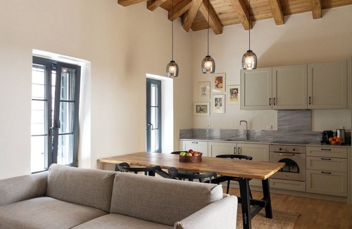 Kerameikos House | Bigtrel #1 Seed