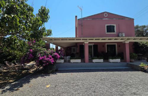 Dassia Villa | Birdsing Cottage