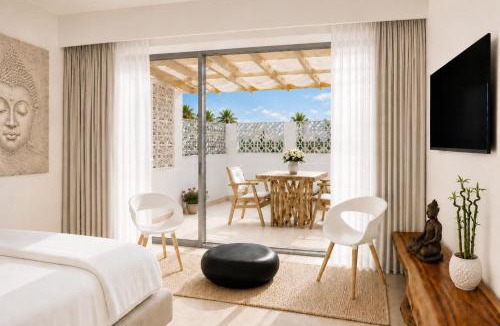 Lambi Hotel | BLACK AMBER BOUTIQUE HOTEL
