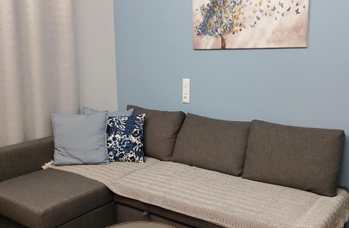 Drama Apartment | Black Eagle Apartment