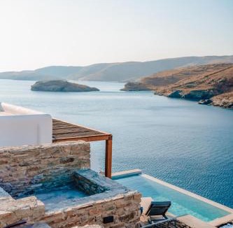 Kithnos Hotel | Ble Kythnos Suites