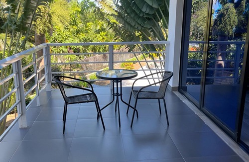 La Mulata Apartment | Blue apt H2 - 2 queen bedroom- POOL -