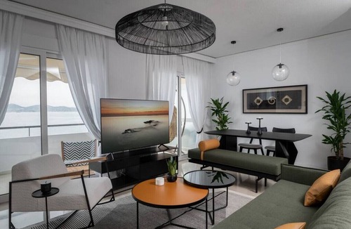 Peiraiki Apartment | Blue Chill Paradise Seaview Suite w/Kingbed