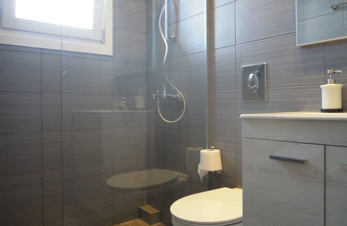 Ydrousa House | Blue Dolphin