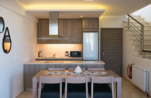 Platanes Villa | Blue oyster Beachfront villa, No car needed 4