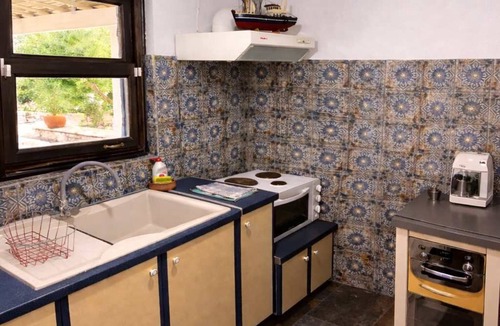Aipeia House | Blue Seaside Retreat - Fully Equipped Garden Gem