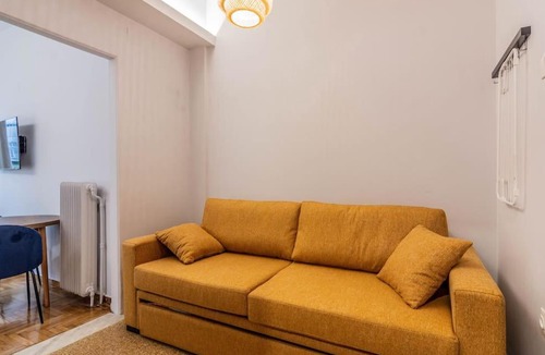 Ampelokipoi Apartment | Blue Truffle