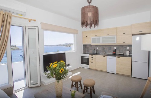 Ornos House | BLUE WATERS MYKONOS