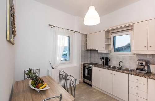 Ornos House | BLUE WATERS MYKONOS