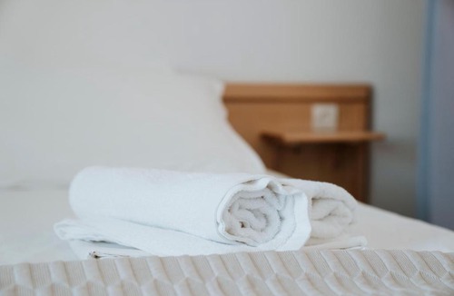 Livadi Apartment | Bofor Studios & Rooms