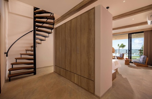 Kubutambahan Apartment | Bohemian Beachfront Apartments