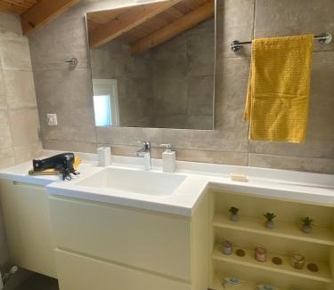 Chalcis Apartment | Boleri beach panoramic view suite-parking-5g wifi