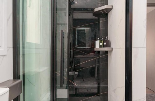 Petralona Apartment | Brand New Building Deluxe Apartments With Parking Nearby Train
