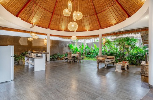 Melayang Villa | Brand New luxury 3BR Villa Ethnic Ubud #2