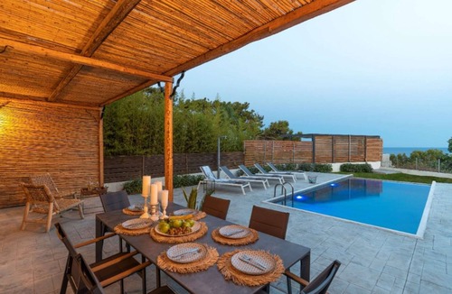 Kolymbia Villa | Brand New Top Luxury Villa for 2021! Stunning modern, extremely stylish.