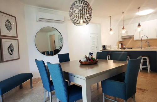 El Batey Condo | Breathtaking Beachfront Ocean View Deluxe Condo. Free weekly maid service.
