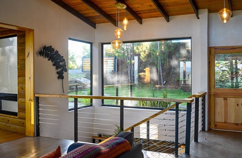 Jarabacoa Villa | Breathtaking Mountain Views, Spacious 4 Bed Home, Jacuzzi & Close to Town